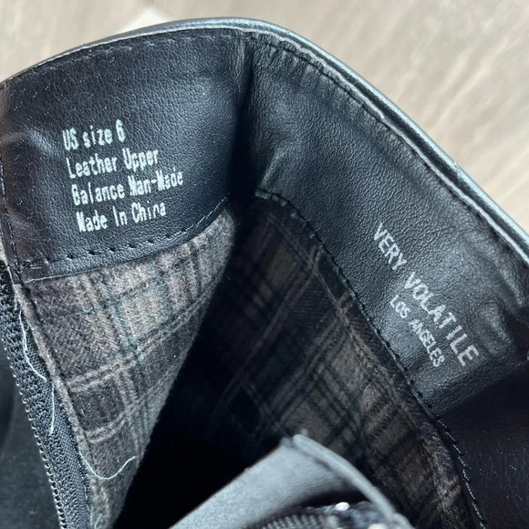 Very Volatile Booties Womens 6 Chatter Cheetah Calf Hair Suede Wedge Black Beige - Picture 12 of 12